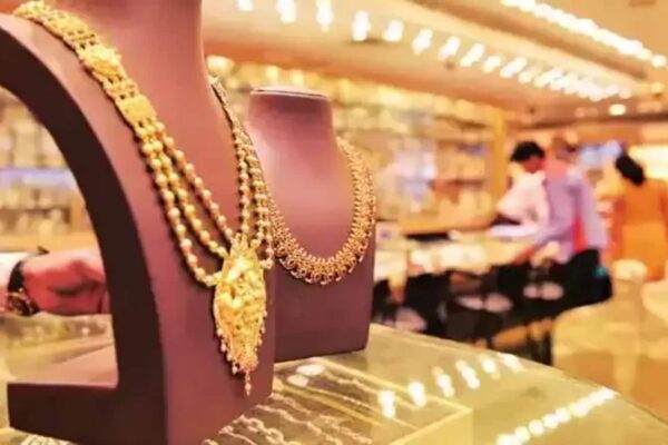 Gold and Silver Prices Today 03-11-2024: Check Latest Rates in Your City