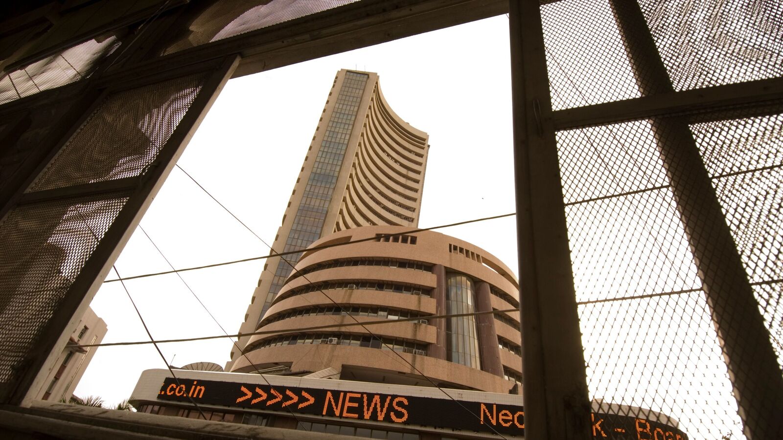 Stock market holiday: NSE, BSE will remain closed today for Diwali 2024